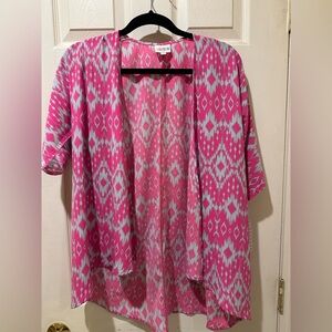 LuLaRoe Pink and White Patterned Tunic